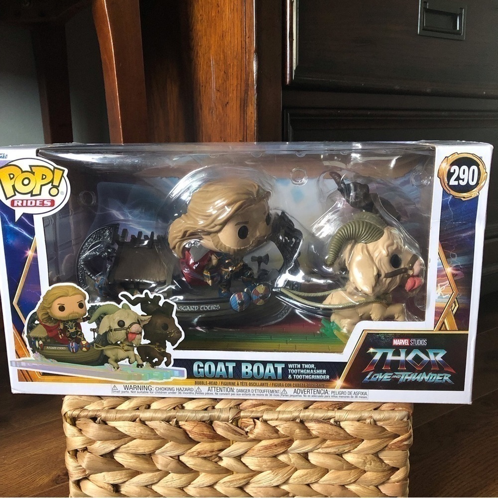 Funko Pop: Marvel: Thor Love & Thunder: Goat Boat #290